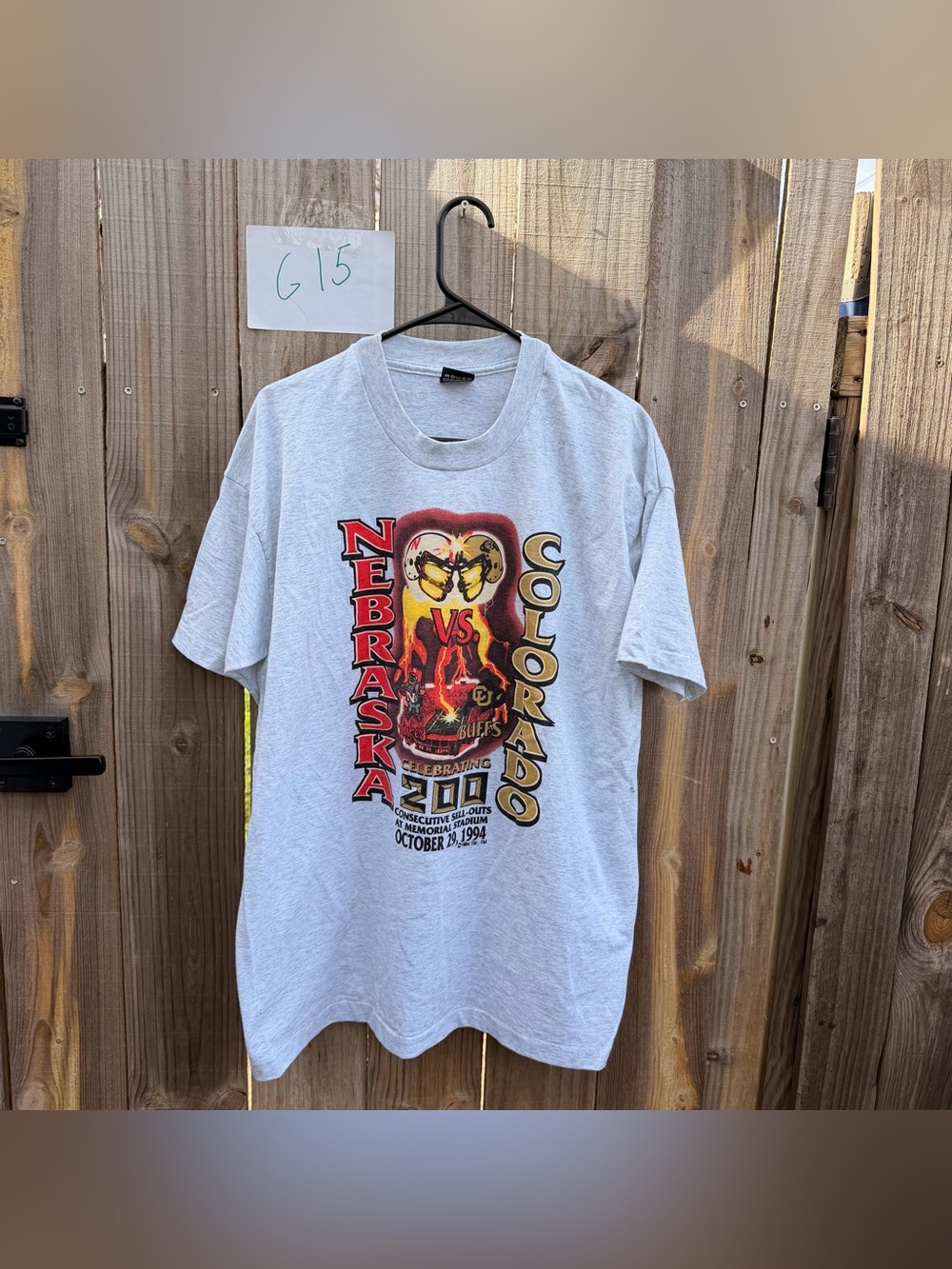 Vintage Nebraska vs Colorado Short Sleeve Tee with Red & Yellow Graphic Size XL